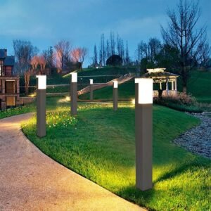 outdoor gate bollard lawn lamp villa landscape pillar post led garden light